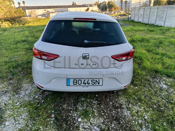 Seat Leon · Ano 2015