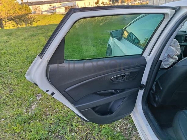 Seat Leon · Ano 2015