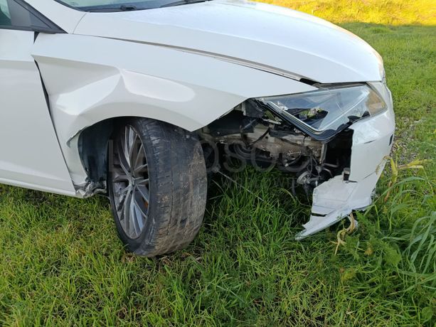 Seat Leon · Ano 2015