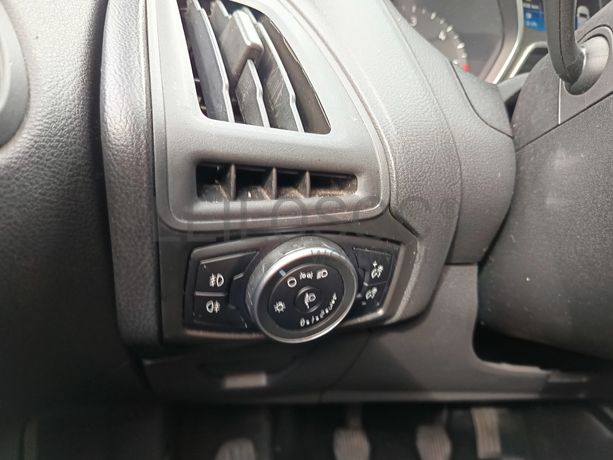 Ford Focus · Ano 2015