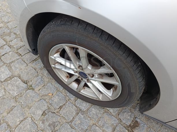 Ford Focus · Ano 2015