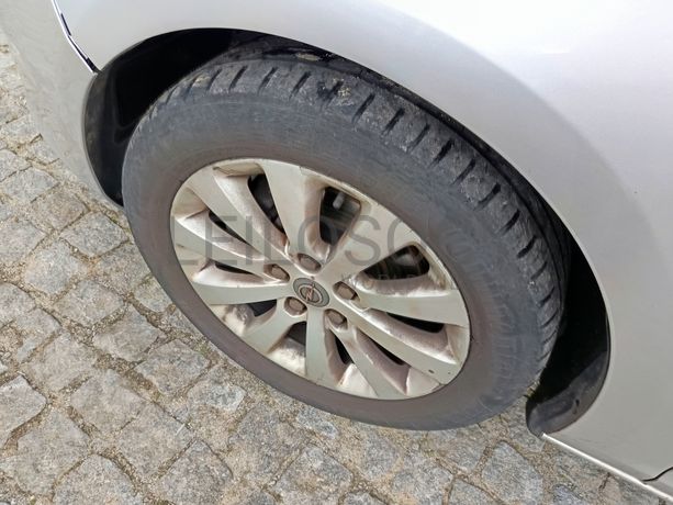 Opel Astra · Ano 2011