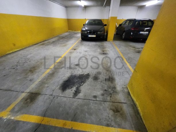 Garagem · Boavista, Porto