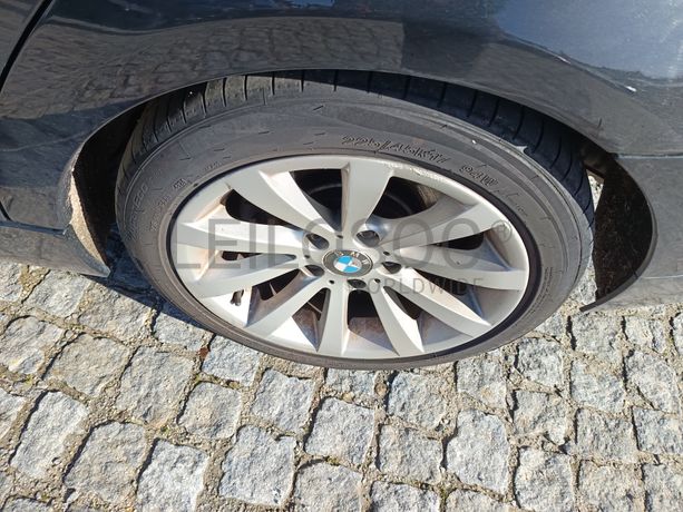 BMW 320 D · Ano 2009