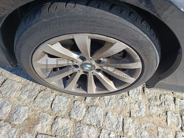 BMW 320 D · Ano 2009
