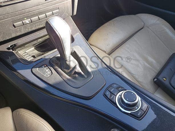 BMW 320 D · Ano 2009