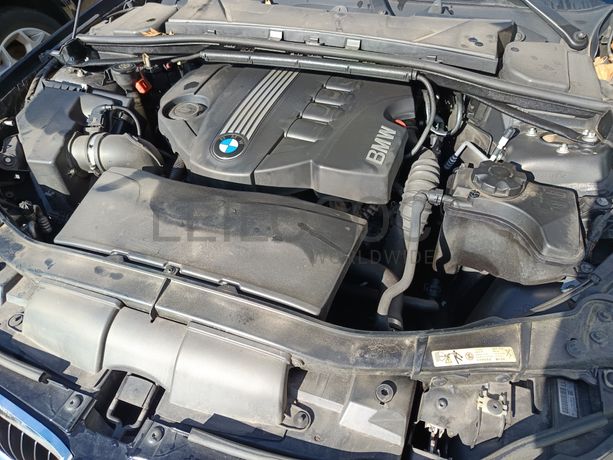 BMW 320 D · Ano 2009