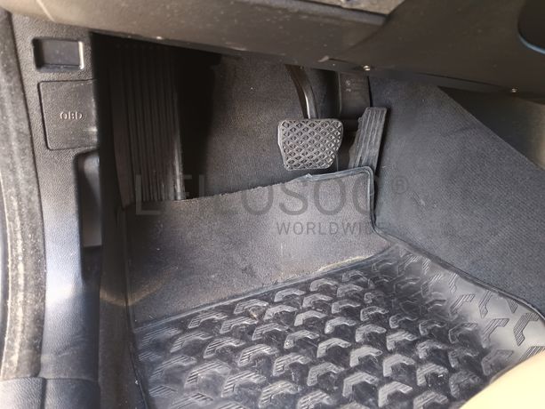 BMW 320 D · Ano 2009