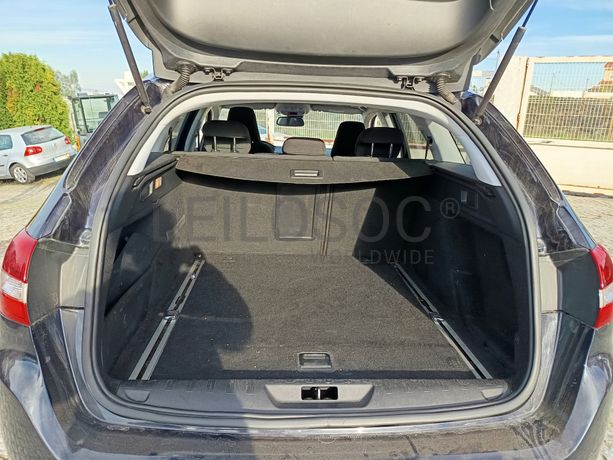 Peugeot 308 · Ano 2015