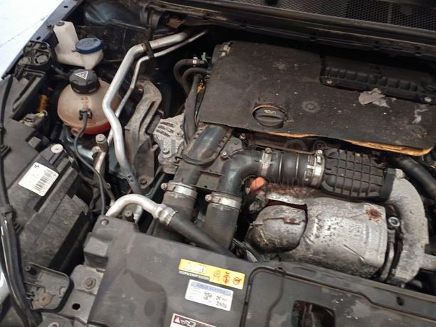 Peugeot 308 · Ano 2015