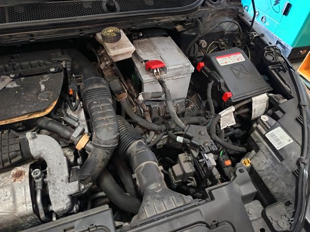 Peugeot 308 · Ano 2015