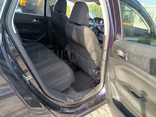 Peugeot 308 · Ano 2015