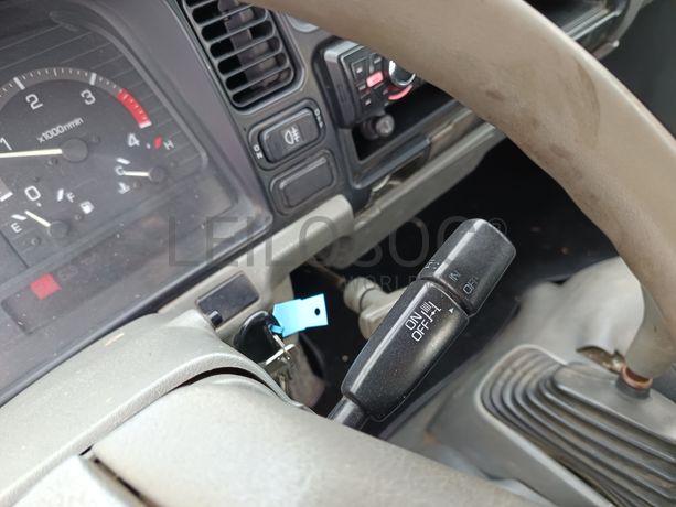 Mitsubishi Canter · Ano 2003