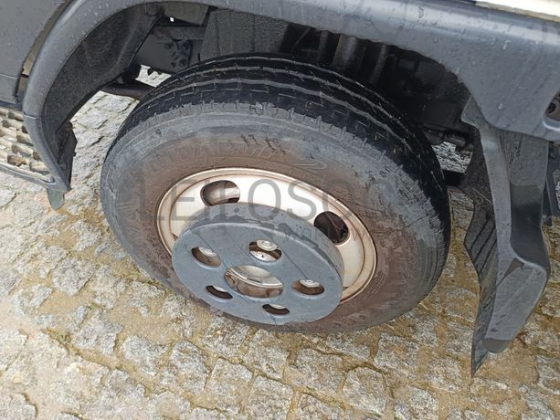 Mitsubishi Canter · Ano 2003