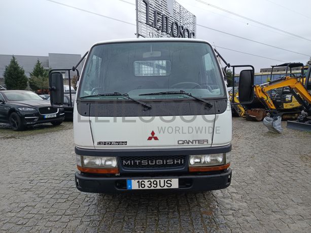 Mitsubishi Canter · Ano 2003