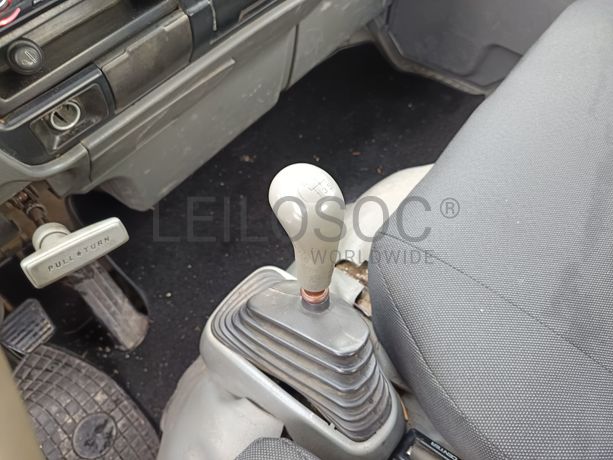 Mitsubishi Canter · Ano 2003