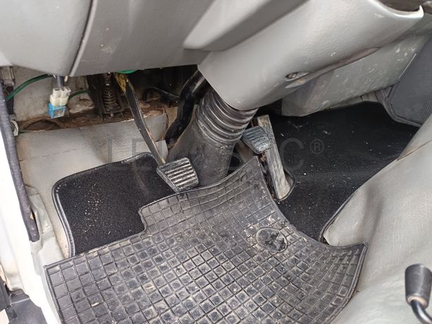 Mitsubishi Canter · Ano 2003