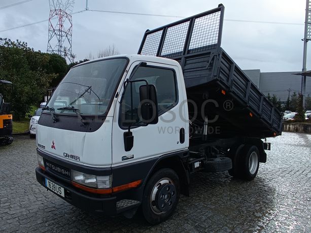 Mitsubishi Canter · Ano 2003
