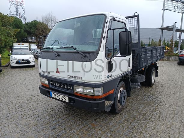 Mitsubishi Canter · Ano 2003