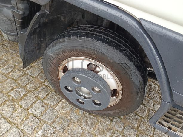 Mitsubishi Canter · Ano 2003