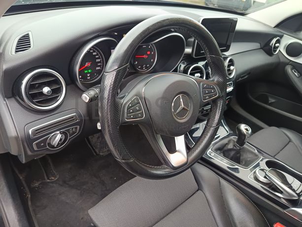 Mercedes-Benz C200 · Ano 2016