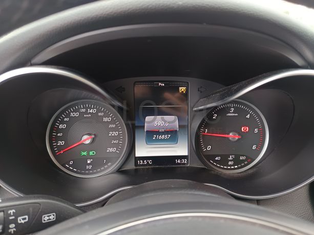 Mercedes-Benz C200 · Ano 2016