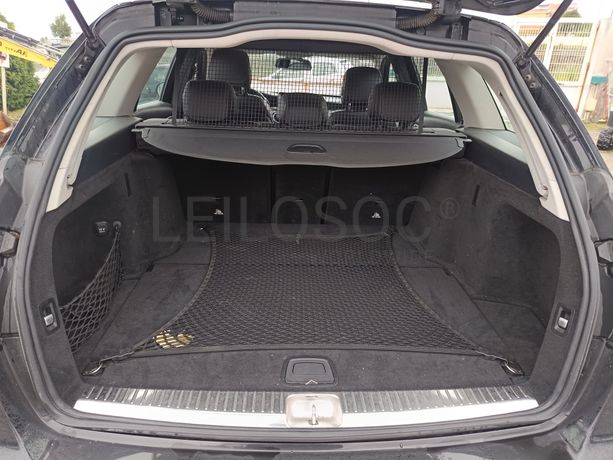 Mercedes-Benz C200 · Ano 2016