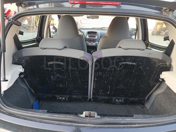 Peugeot 107 · Ano 2008