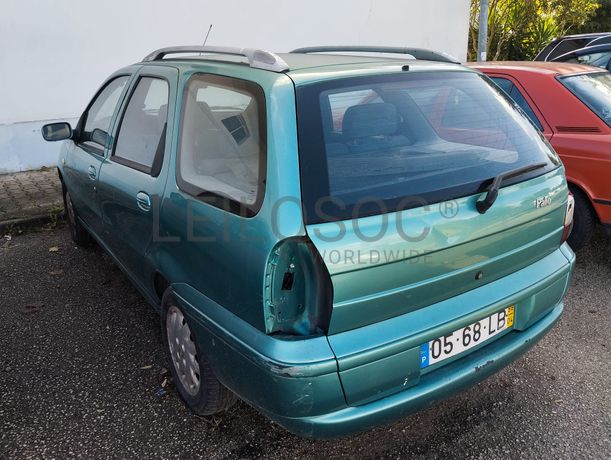 Fiat Palio Weekend 1.2 · Ano 1998