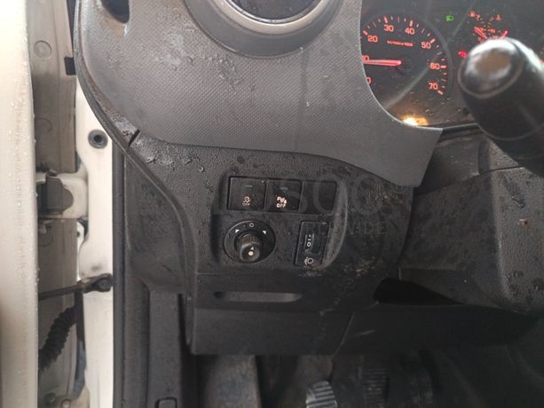 Peugeot Partner · Ano 2016