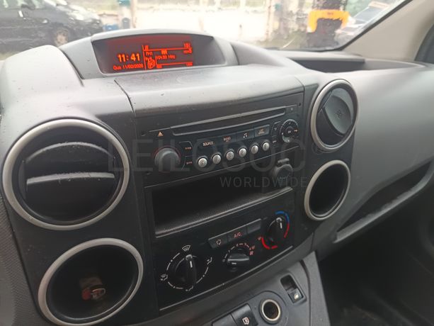 Peugeot Partner · Ano 2016