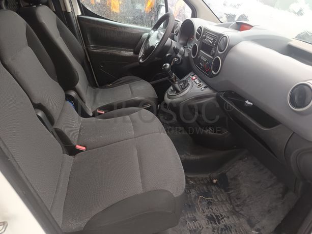 Peugeot Partner · Ano 2016