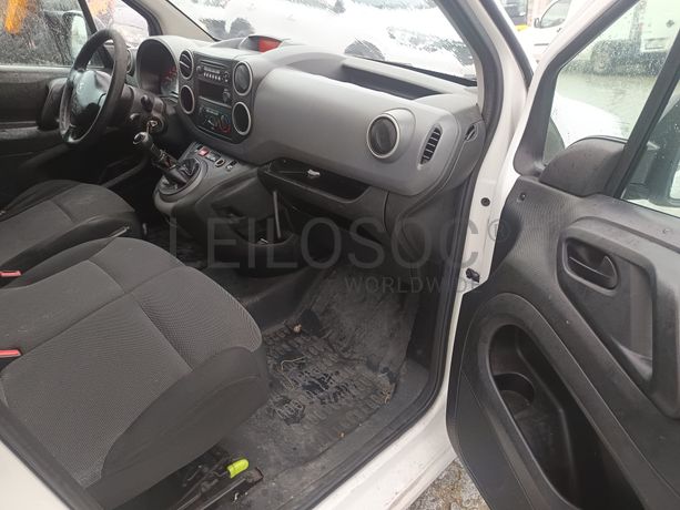 Peugeot Partner · Ano 2016