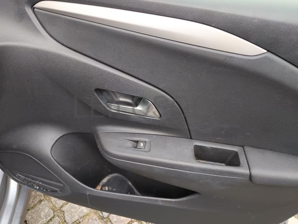 Opel Corsa · Ano 2021