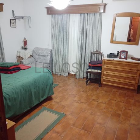 Moradia + Terrenos · Ladoeiro, Idanha-a-Nova