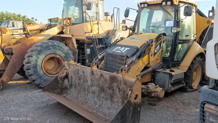 Retroescavadora CATERPILLAR 428 F