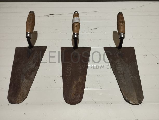 20 - Colher de Pedreiro-255mm