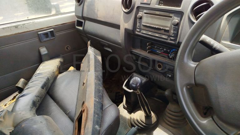 Toyota Land Cruiser 3,18m - 2013