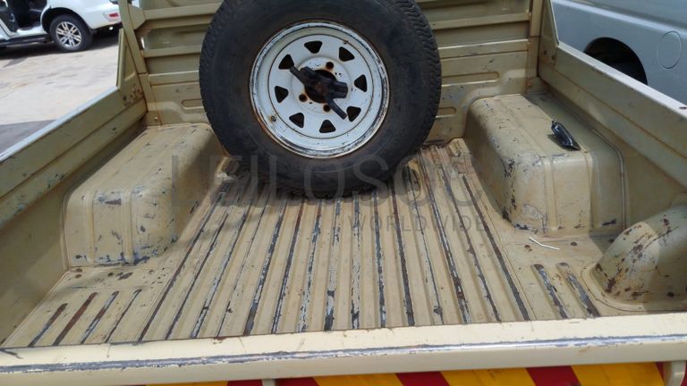 Toyota Land Cruiser 3,18m - 2013