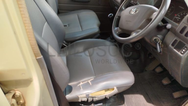 Toyota Land Cruiser 3,18m - 2013