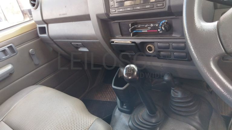 Toyota Land Cruiser 3,18m - 2013