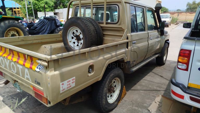 Toyota Land Cruiser 3,18m - 2013