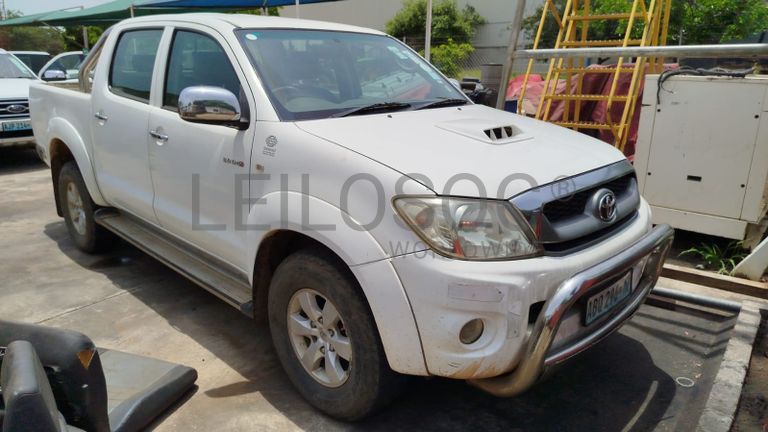 Toyota Hilux 3.0 3,18m - 2011