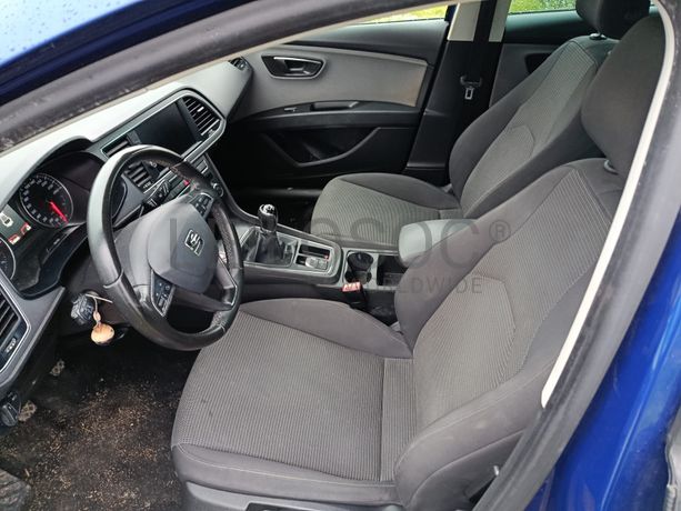 Seat Leon · Ano 2020