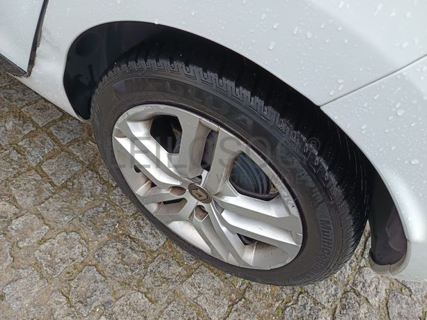 Renault Clio · Ano 2019