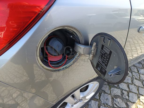 Opel Corsa · Ano 2013