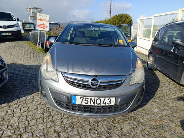 Opel Corsa · Ano 2013