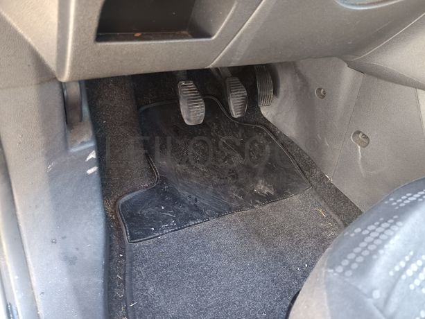 Opel Corsa · Ano 2013