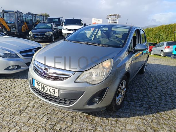 Opel Corsa · Ano 2013