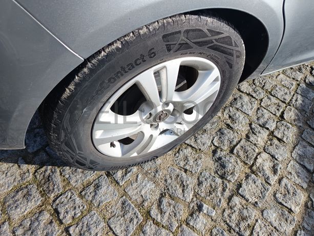 Opel Corsa · Ano 2013